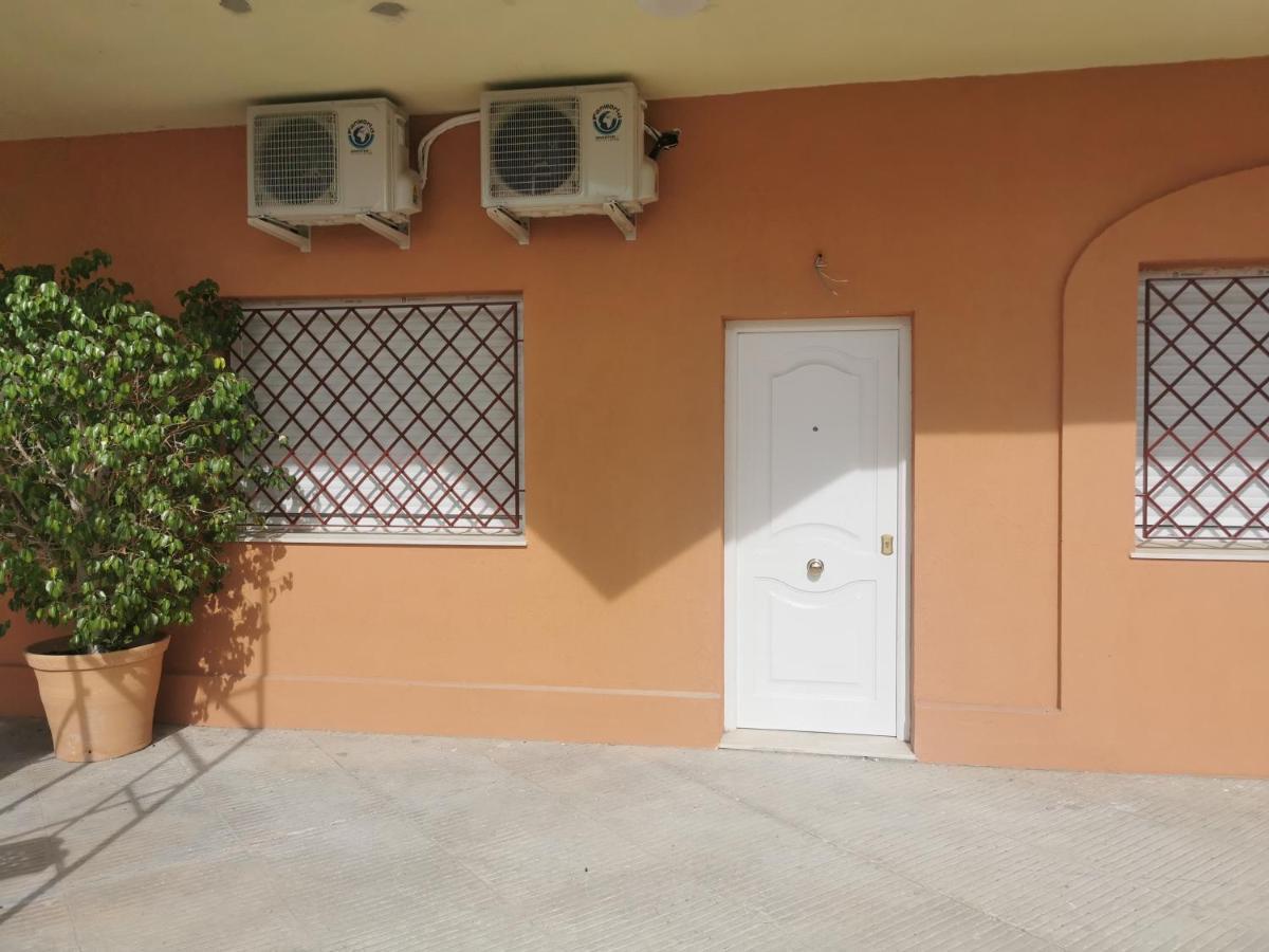 Apartamento Turísticos Sanlúcar 4 Y 5 *